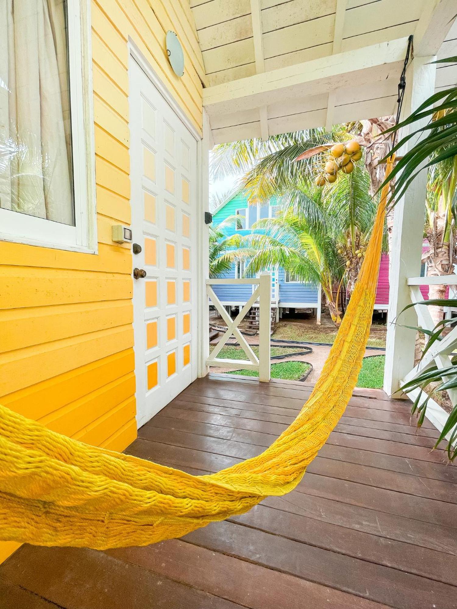 Whyknot Holbox Bed & Breakfast Exterior photo